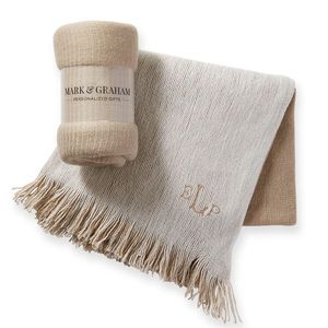 🆕H🎄MARK & GRAHAM Colorblock Throw